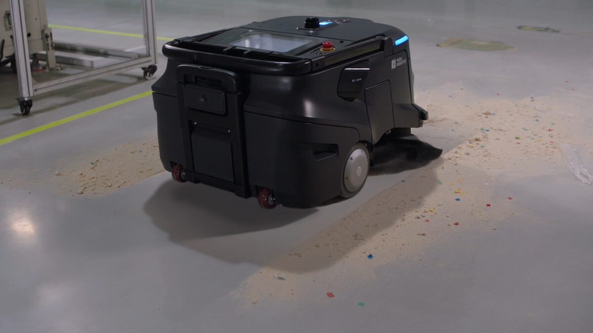 mt1_series_particle_cleaning_9b463f6671.jpg
